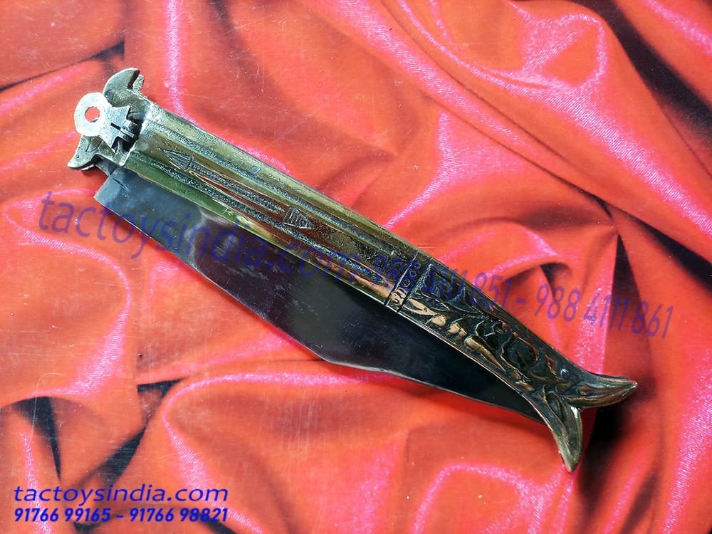 Rampuri Chaku Medium Vintage Antique Indian Knife Classic Churi Lever lock Handmade