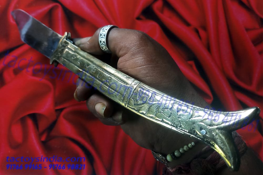 Rampuri Chaku Medium Vintage Antique Indian Knife Classic Churi Lever lock Handmade