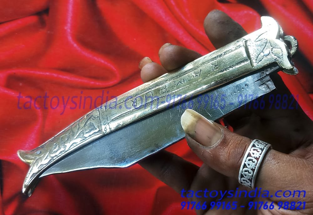 Rampuri Chaku Medium Vintage Antique Indian Knife Classic Churi Lever lock Handmade