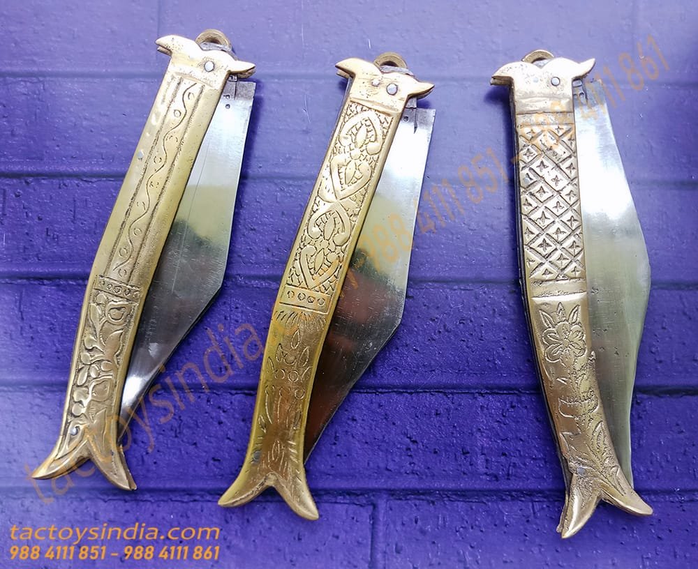 Rampuri Chaku Medium Vintage Antique Indian Knife Classic Churi Leverlock Handmade