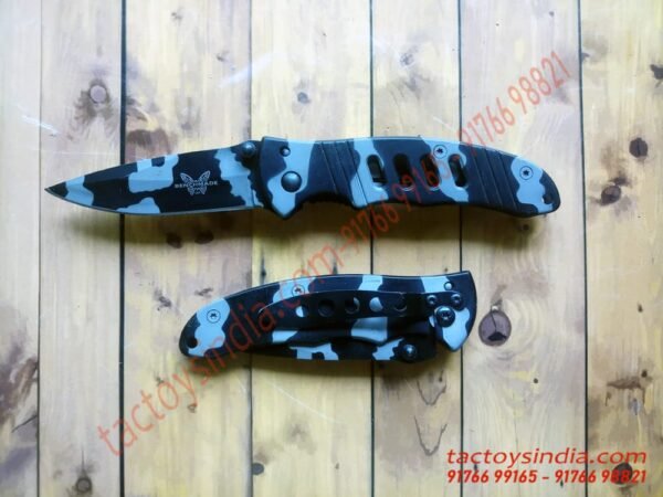 Benchmade Liner-Lock pocket knife PYTHON