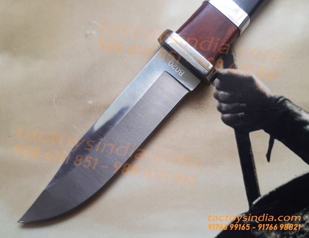 Columbia-B020-Simple-Classic-Knife-11 Columbia B020 Simple Classic Knife / 440c Steel / Made like a Gun / Travelers Special Pocket Size / Full tang / Unique Red, Black wood n SS handle Tactoysindia.com
