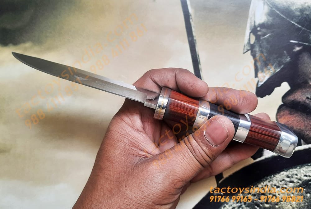 Columbia-B020-Simple-Classic-Knife-6 Columbia B020 Simple Classic Knife / 440c Steel / Made like a Gun / Travelers Special Pocket Size / Full tang / Unique Red, Black wood n SS handle Tactoysindia.com