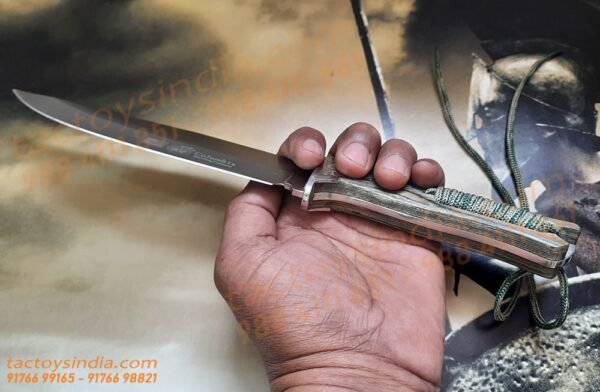 Columbia XF67 Unique Beauty Full tang Knife / 440c Stainless steel built / Inbuilt Paracord Braided Handle / SS n Hardwood handle Tactoys India
