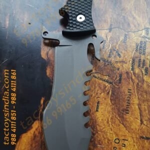 Outdoor Special Edition Tracker Knife Full tang Construction Serrated