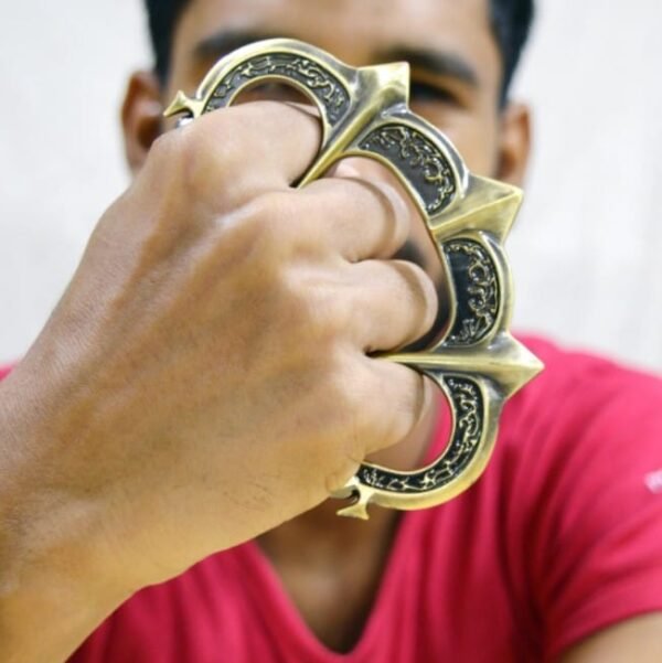 Antique-Grey-Colour-Thick-Metal-knuckleduster-knuckles-knucks-knucklering-knuck-knucksale-knucksdaily-knuckporn-tactical-every