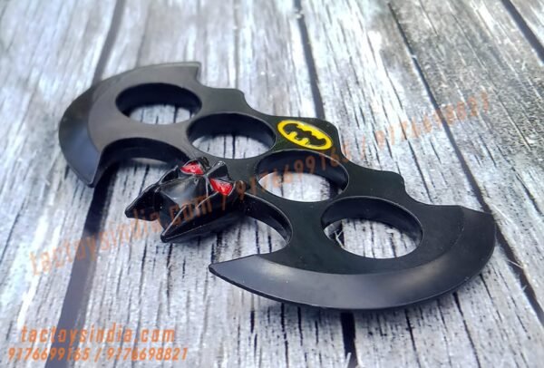 Batman-Themed-Metal