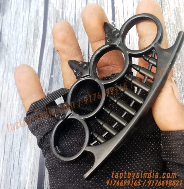 Black-3-Spikes-Paracord-Braidable-Knuckles-4-Finger-Ring-Punching-Weapon-India
