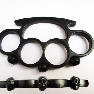 Skull-knuckleduster