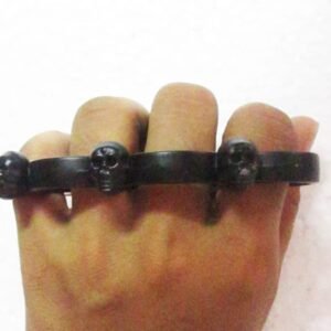 Skull-knuckleduster