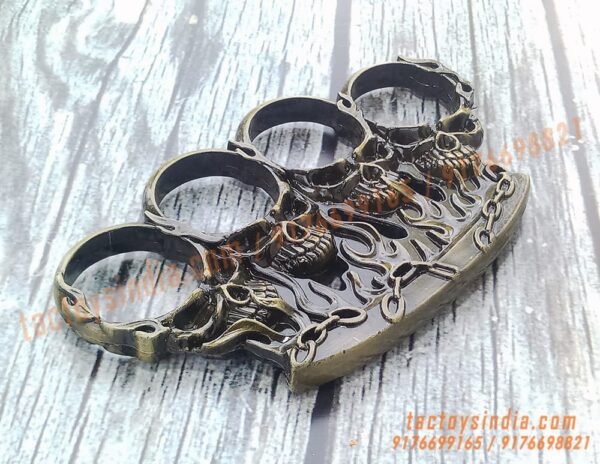 Skulls-On-Fire-Unique-Robust-Fighting-Knuckles-Best-Safety-Gear-Every-day-Carry-Tactical-Protection-Stuff